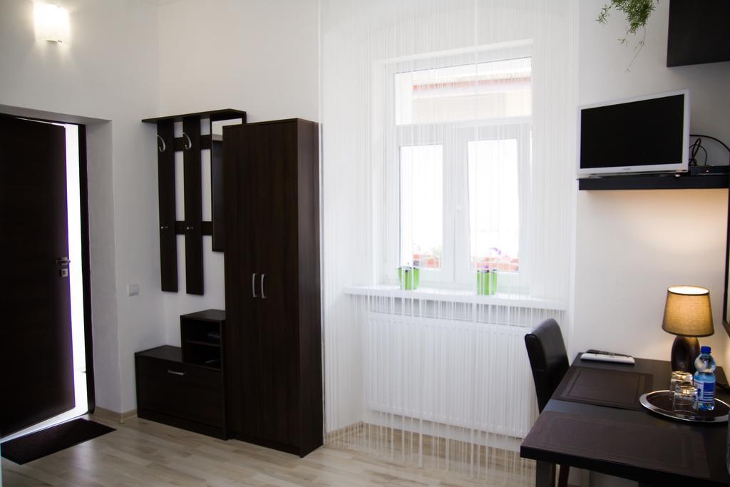 Leo Apartment Bratislava Luaran gambar