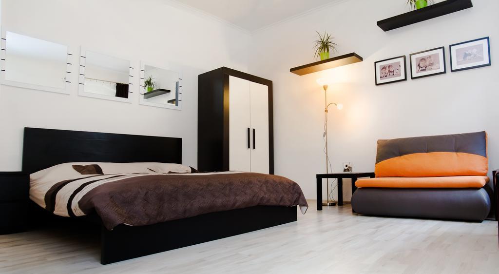 Leo Apartment Bratislava Luaran gambar