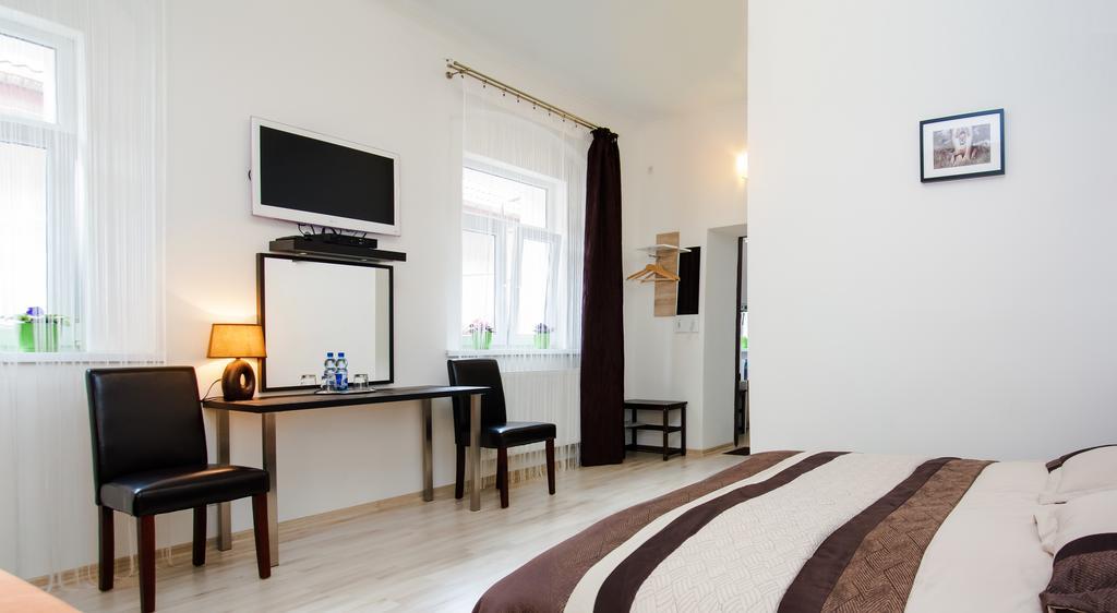 Leo Apartment Bratislava Luaran gambar