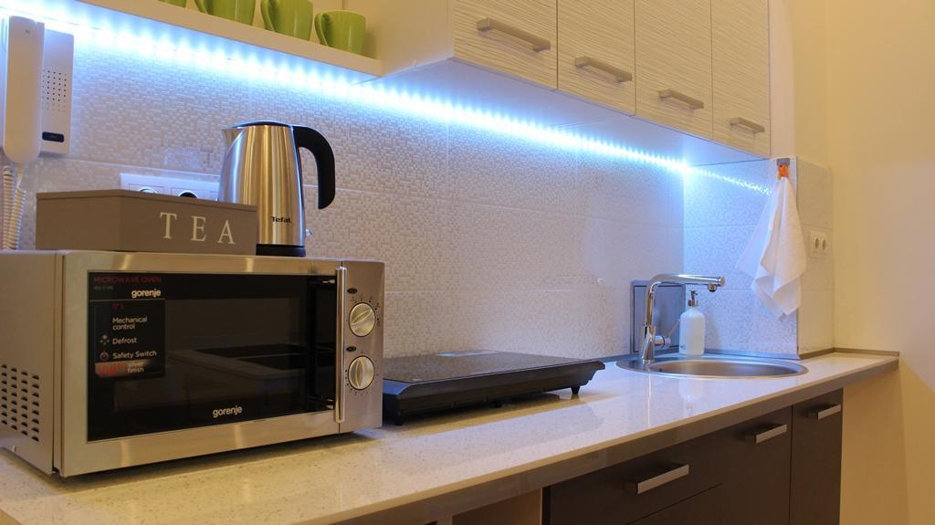 Leo Apartment Bratislava Luaran gambar