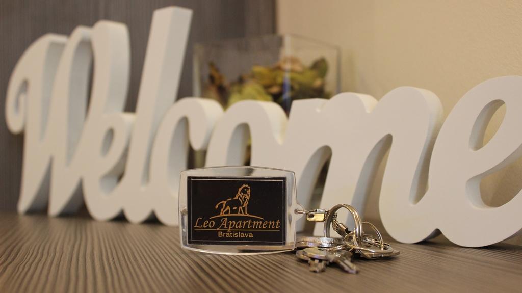 Leo Apartment Bratislava Luaran gambar