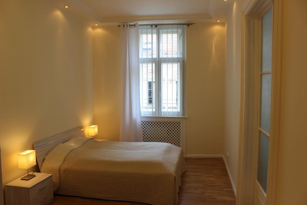Leo Apartment Bratislava Luaran gambar